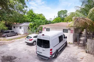 5520 NE 1st Ct, Miami, FL 33137 - Photo 5