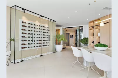 21 Isle Of Venice Dr #PH1, Fort Lauderdale, FL 33301 - Photo 5