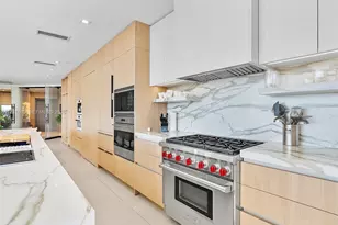 21 Isle of Venice Dr, Fort Lauderdale, FL 33301 - Photo 13