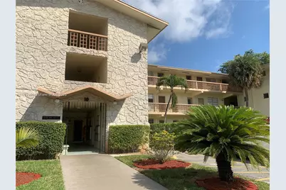 1395 NE 167th St #209, Miami, FL 33162 - Photo 3