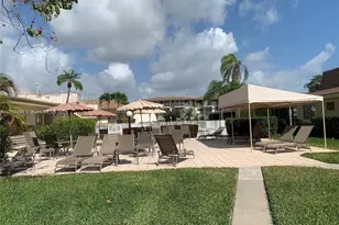 1395 NE 167th St, Miami, FL 33162 - Photo 7