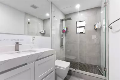 341 NW 67th Ave, Miami Springs, FL 33166 - Photo 15