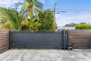 341 NW 67th Ave, Miami Springs, FL 33166 - Photo 19