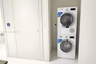 300 Biscayne Blvd Way, Miami, FL 33131 - Photo 33