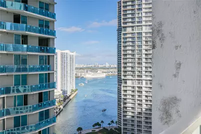 55 SE 6th St #3407, Miami, FL 33131 - Photo 23