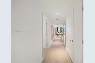 500 Alton #1005, Miami Beach, FL 33139 - Photo 17