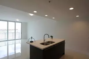 7875 NW 107th Ave, Doral, FL 33178 - Photo 5