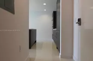 7875 NW 107th Ave, Doral, FL 33178 - Photo 9