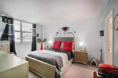 7501 E Treasure Dr #1K, North Bay Village, FL 33141 - Photo 13