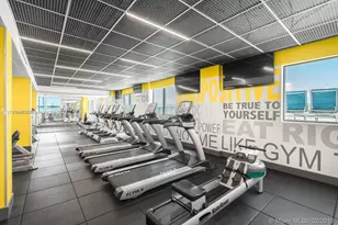 7501 E Treasure Dr, North Bay Village, FL 33141 - Photo 27