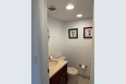 210 172nd St #523, Sunny Isles Beach, FL 33160 - Photo 17