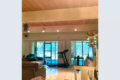 19232 NE 25th Ave #221B, Miami, FL 33180 - Photo 5