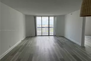 3530 Mystic Pointe Dr, Aventura, FL 33180 - Photo 7