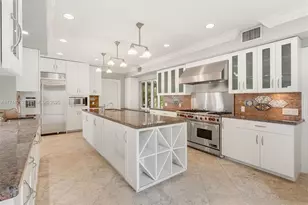 11 E Rivo Alto Dr, Miami Beach, FL 33139 - Photo 19