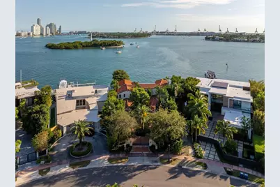 11 E Rivo Alto Dr, Miami Beach, FL 33139 - Photo 3