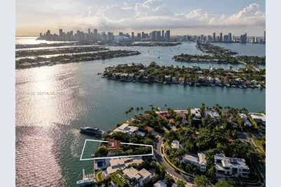 11 E Rivo Alto Dr, Miami Beach, FL 33139 - Photo 1