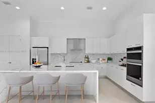 12265 SW 22nd Ct, Davie, FL 33325 - Photo 3