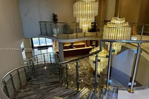 5401 Collins Ave, Miami Beach, FL 33140 - Photo 13