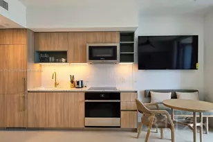 601 NE 1st Ave, Miami, FL 33132 - Photo 3