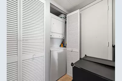 1800 N Bayshore Dr #2211, Miami, FL 33132 - Photo 15