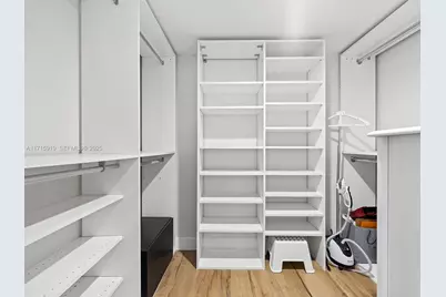 1800 N Bayshore Dr #2211, Miami, FL 33132 - Photo 13