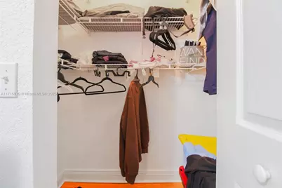 7854 Catalina Cir, Tamarac, FL 33321 - Photo 25