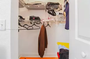 7854 Catalina Cir, Tamarac, FL 33321 - Photo 25