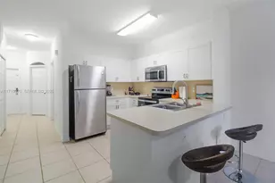 7854 Catalina Cir, Tamarac, FL 33321 - Photo 3