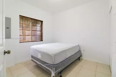 7854 Catalina Cir, Tamarac, FL 33321 - Photo 21