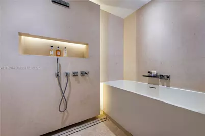 102 24th St #PH-1720, Miami Beach, FL 33139 - Photo 19
