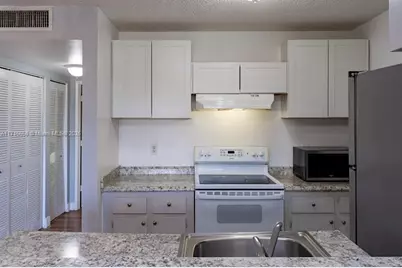 1727 W Meadows Cir W #1727, Boynton Beach, FL 33436 - Photo 7