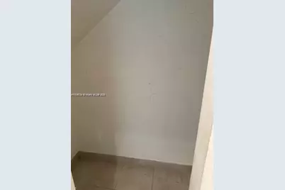 [Address not provided], Hialeah, FL 33015 - Photo 5