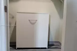 13285 Arbor Pointe Cir, Tampa, FL 33617 - Photo 21