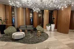 488 NE 18th St, Miami, FL 33132 - Photo 25