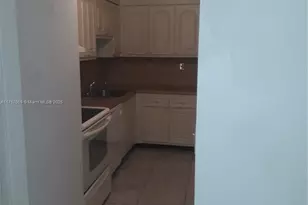 8267 SW 128th St, Pinecrest, FL 33156 - Photo 3