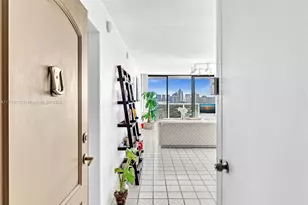 3625 N Country Club Dr, Aventura, FL 33180 - Photo 3