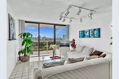 3625 N Country Club Dr #2108, Aventura, FL 33180 - Photo 11