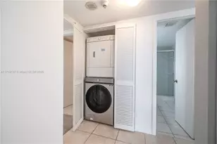 4000 Towerside Terrace, Miami, FL 33138 - Photo 23