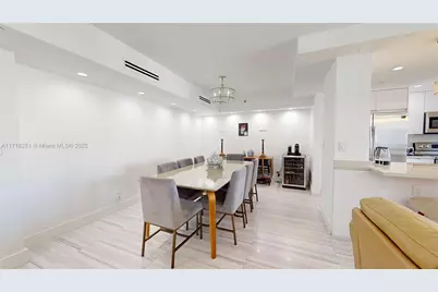 19667 Turnberry Way #14F, Aventura, FL 33180 - Photo 3