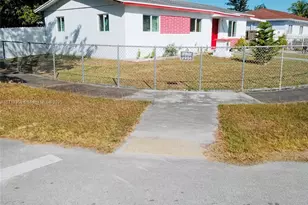 15321 SW 308th St, Homestead, FL 33033 - Photo 3