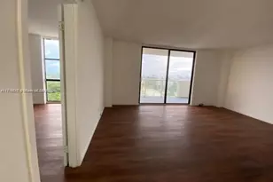 13499 Biscayne Blvd, North Miami, FL 33181 - Photo 25