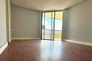 20840 San Simeon Way, Miami, FL 33179 - Photo 9