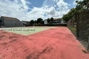 6195 W 18th Ave, Hialeah, FL 33012 - Photo 9