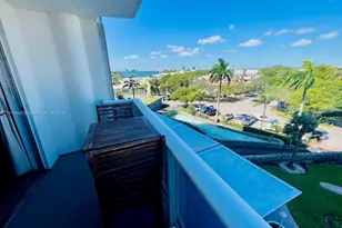 900 Bay Dr, Miami Beach, FL 33141 - Photo 39