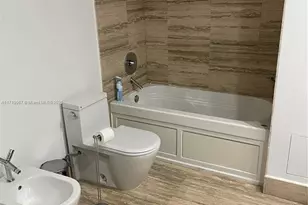 16001 Collins Ave, Sunny Isles Beach, FL 33160 - Photo 21