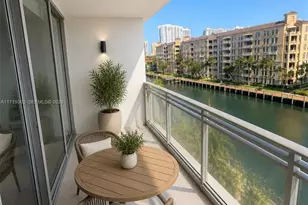 2950 NE 188th St, Aventura, FL 33180 - Photo 21