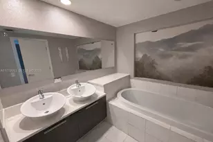 2950 NE 188th St, Aventura, FL 33180 - Photo 11