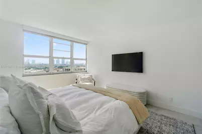 100 Lincoln Rd #1411, Miami Beach, FL 33139 - Photo 15