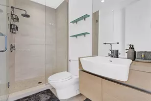 200 Biscayne Blvd Way, Miami, FL 33131 - Photo 17