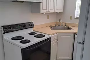 [Address not provided], North Miami, FL 33181 - Photo 9